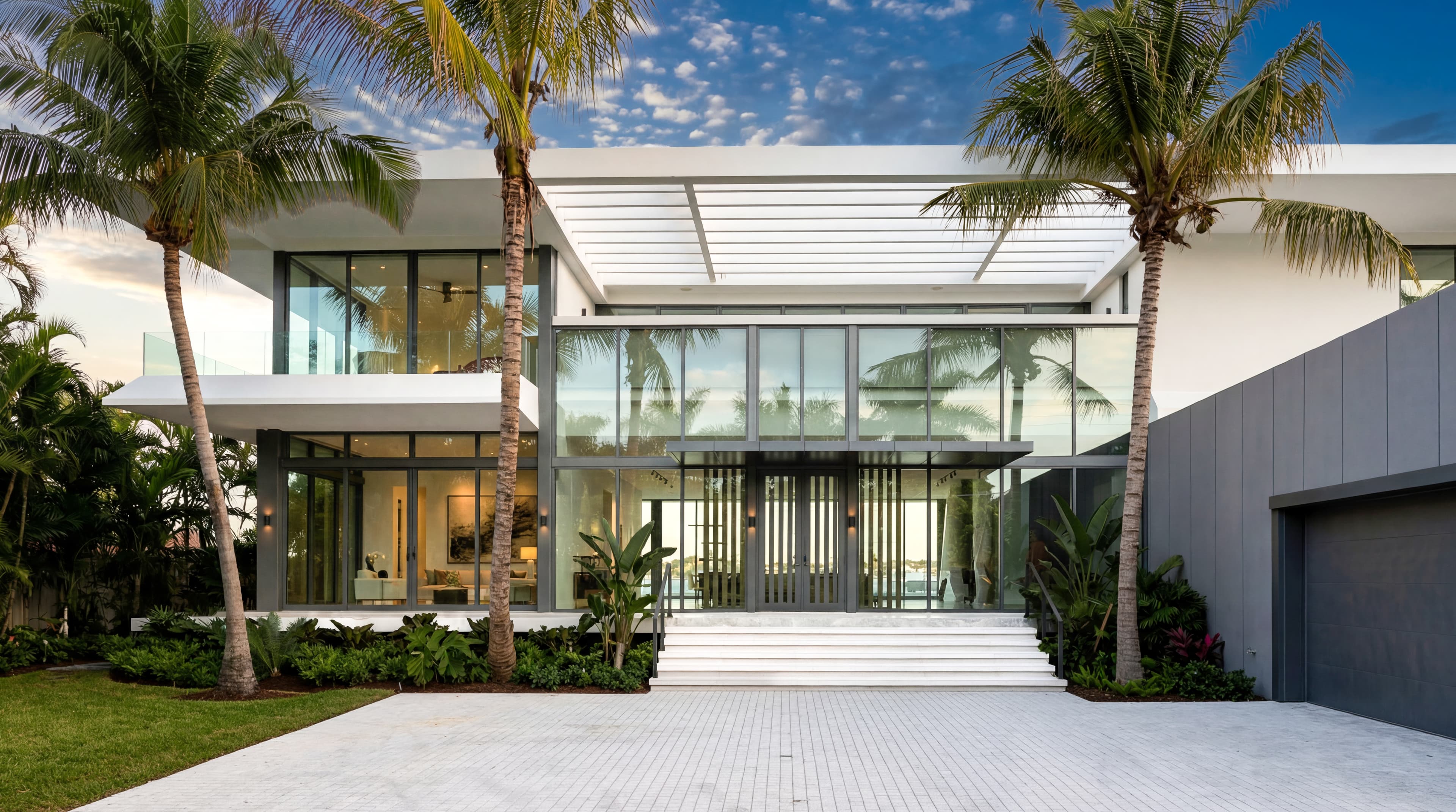 121 North Hibiscus dr — image 4