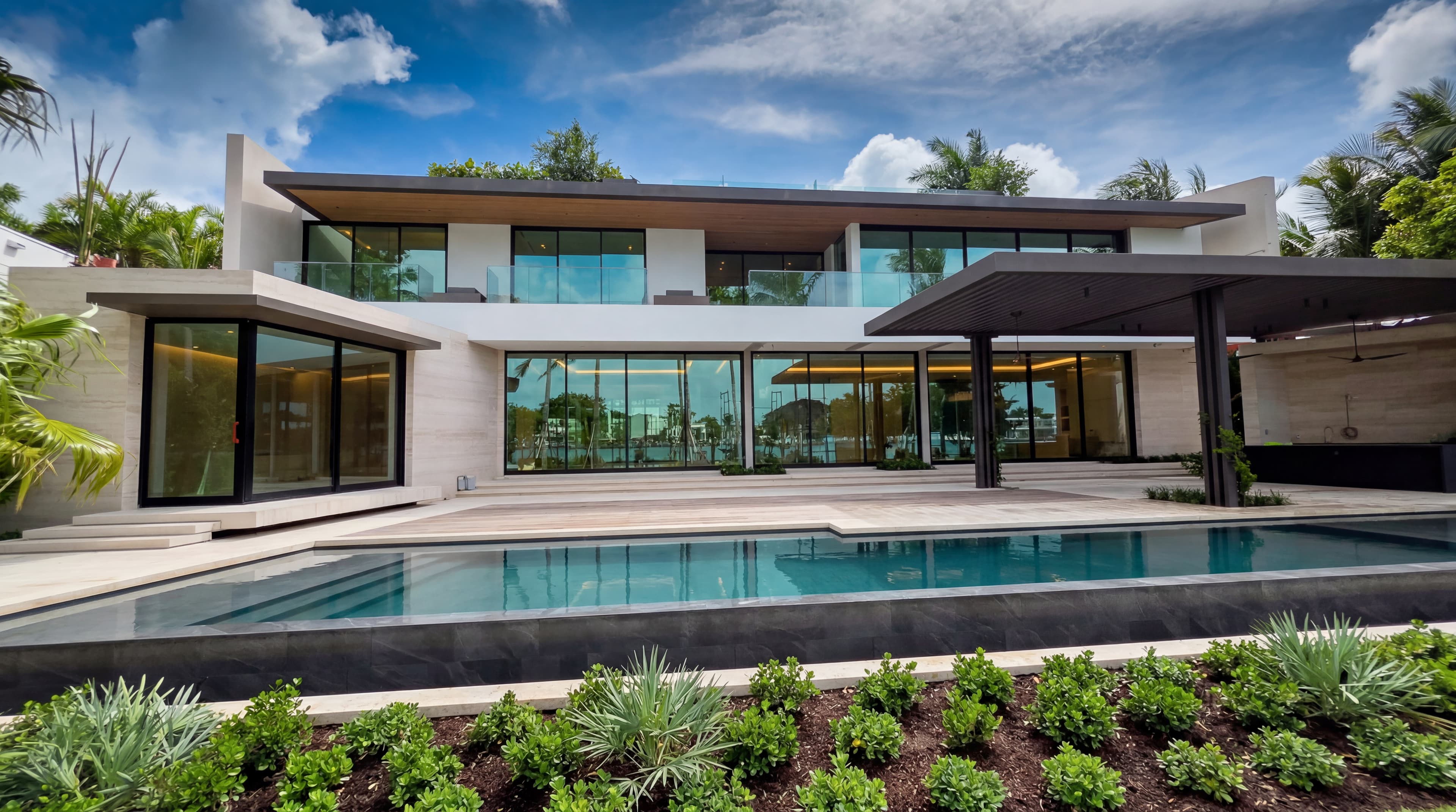 16 West Dilido dr