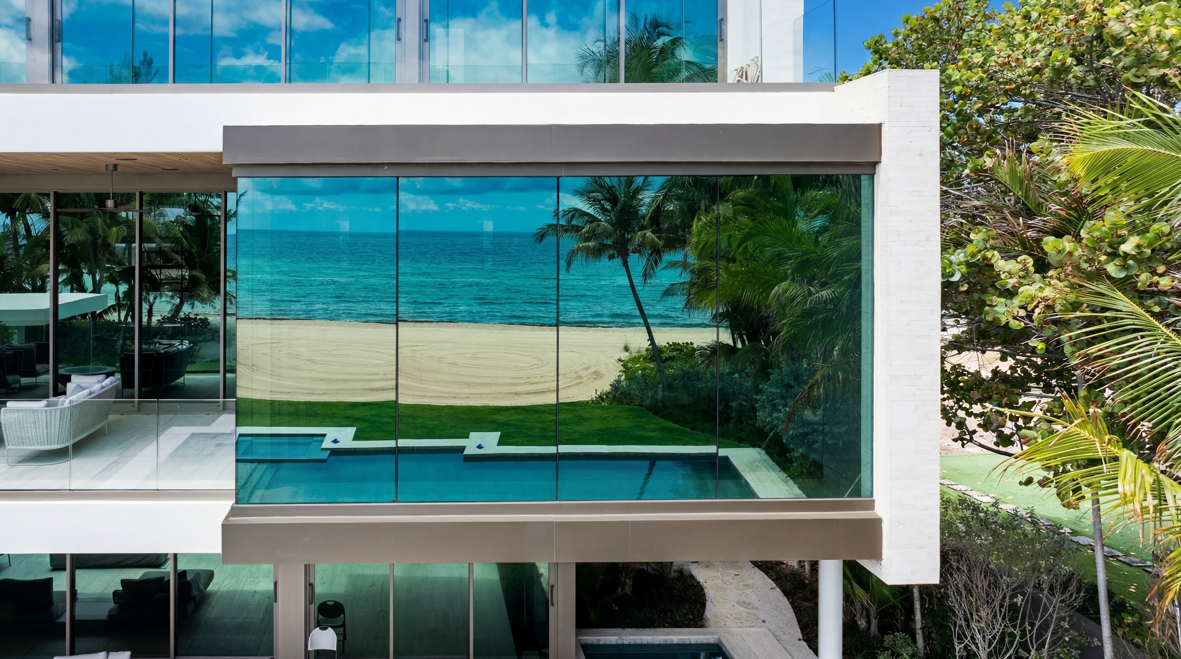 215 Ocean Boulevard. Golden Beach — image 1