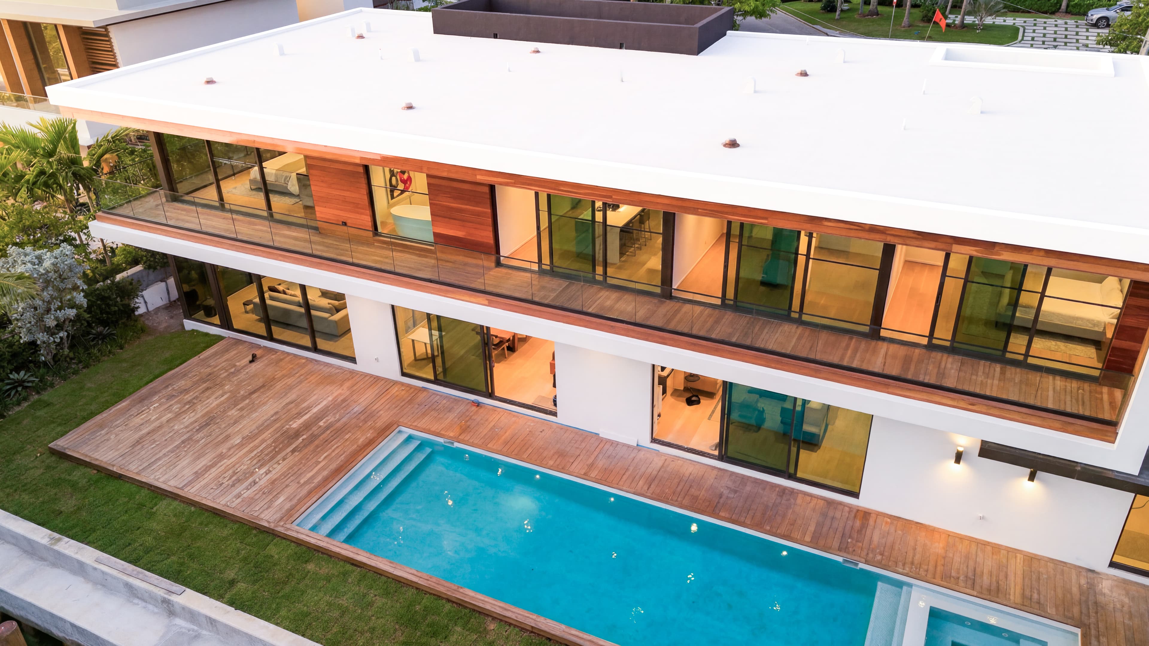 2288 Sunset Dr — image 2