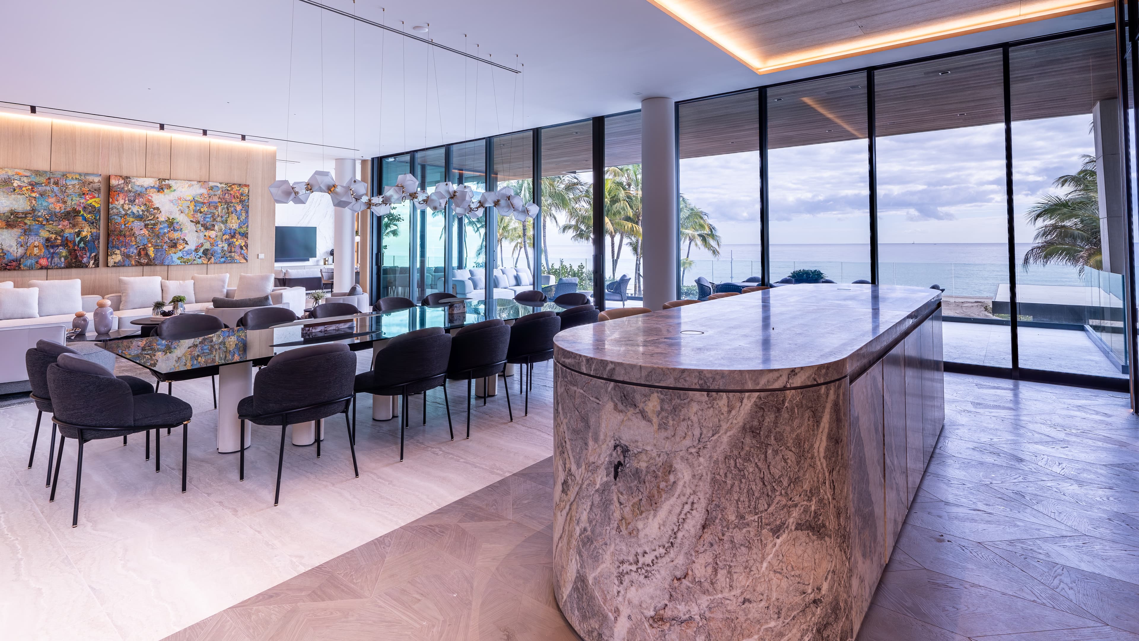 255 Ocean Boulevard — image 2