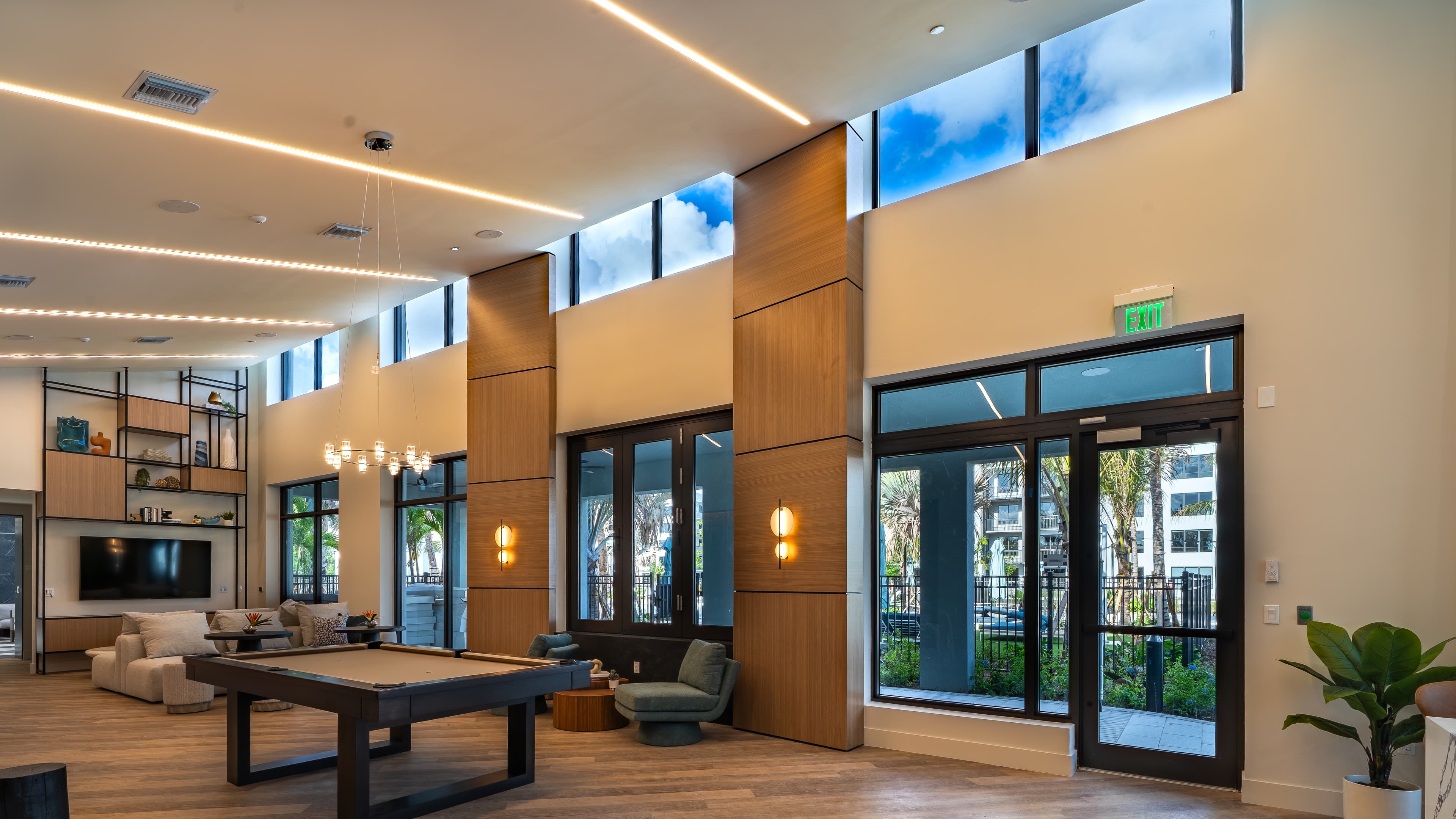 Indigo Apartments — image 2