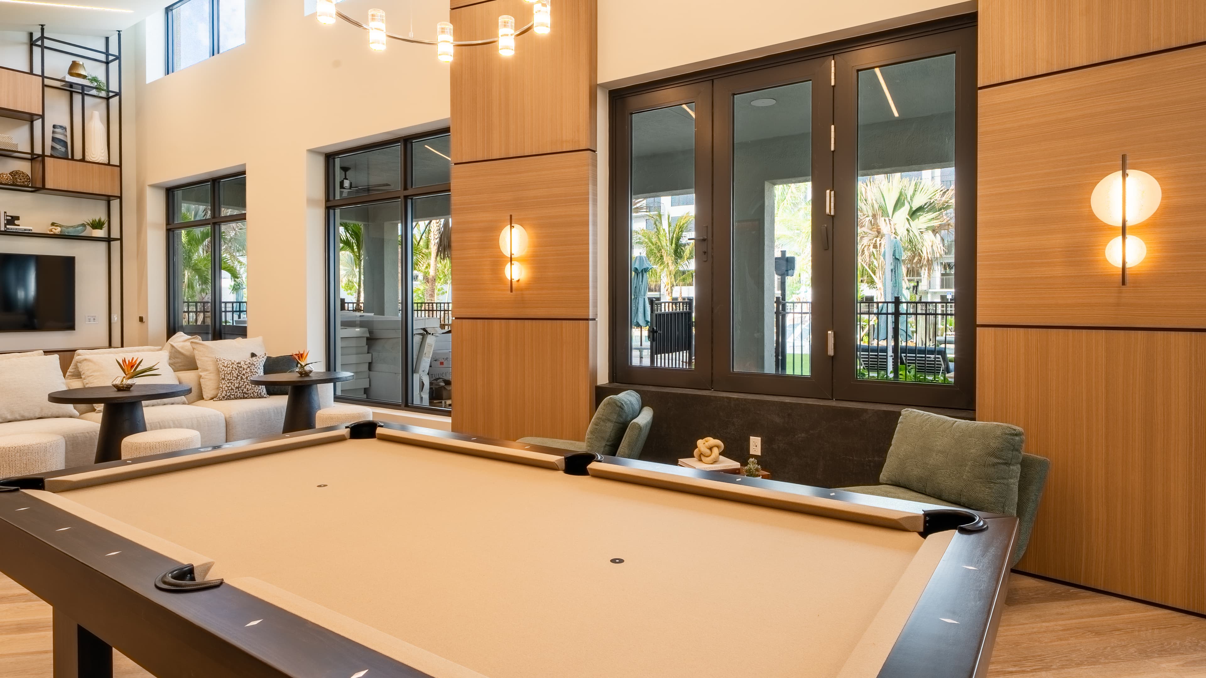 Indigo Apartments — image 3