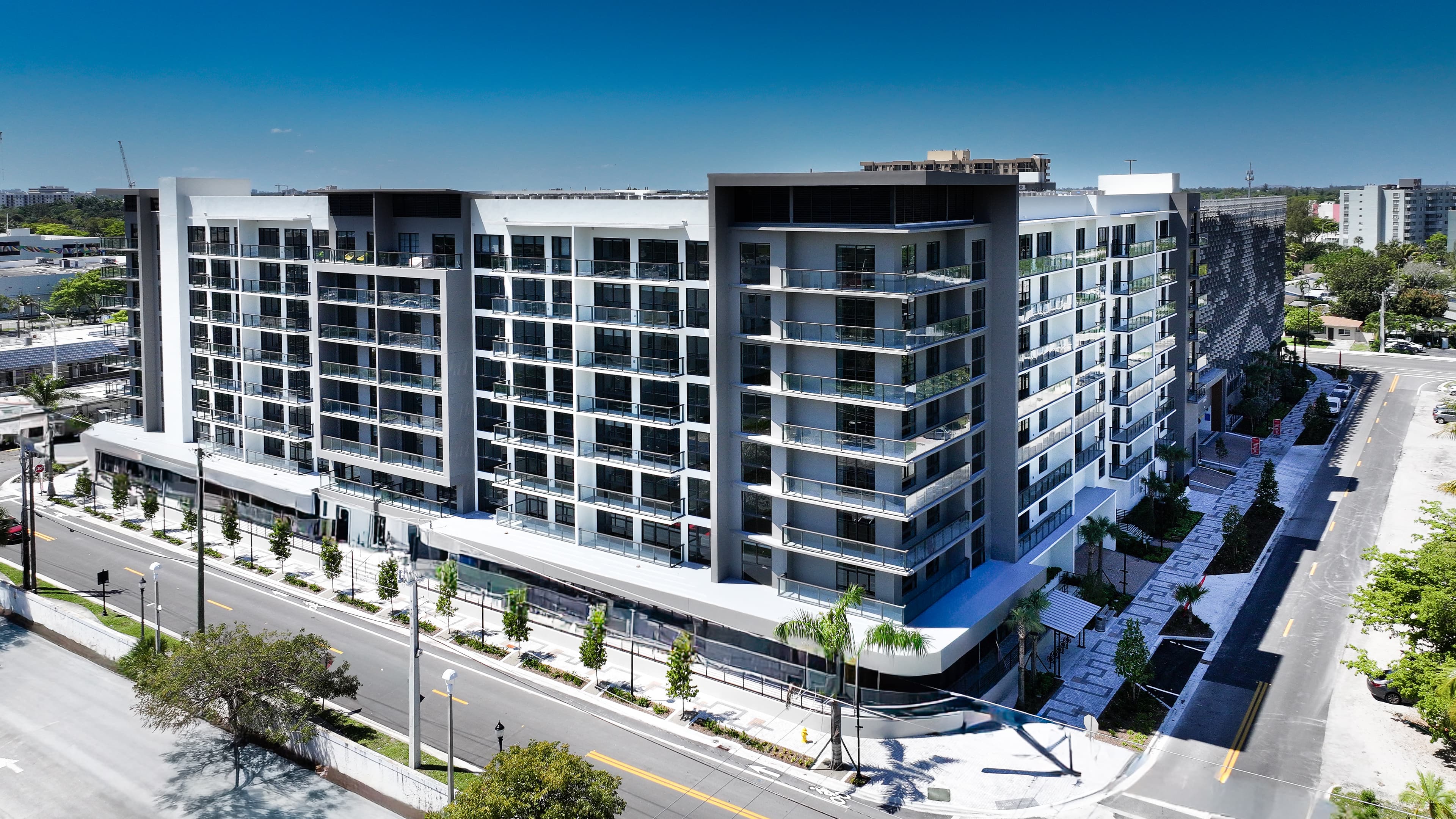 Manor Biscayne